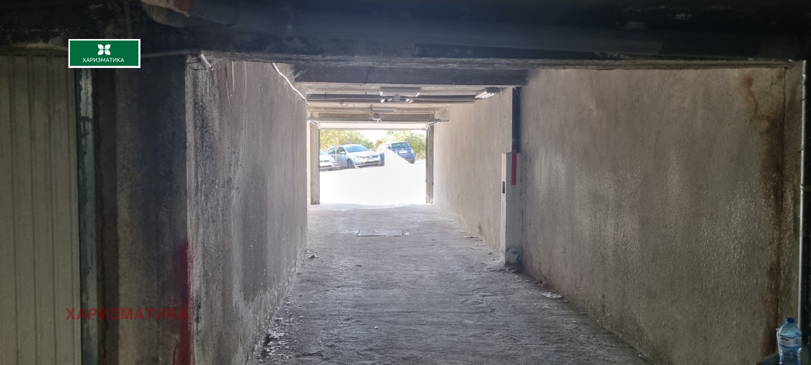 Гараж самостоятелен в Младост 2 със заключваща се ролетна врата