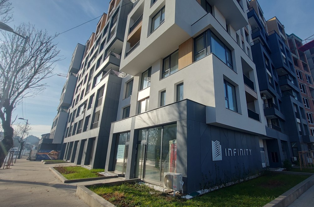 Луксозен нов двустаен апартамент в широк център